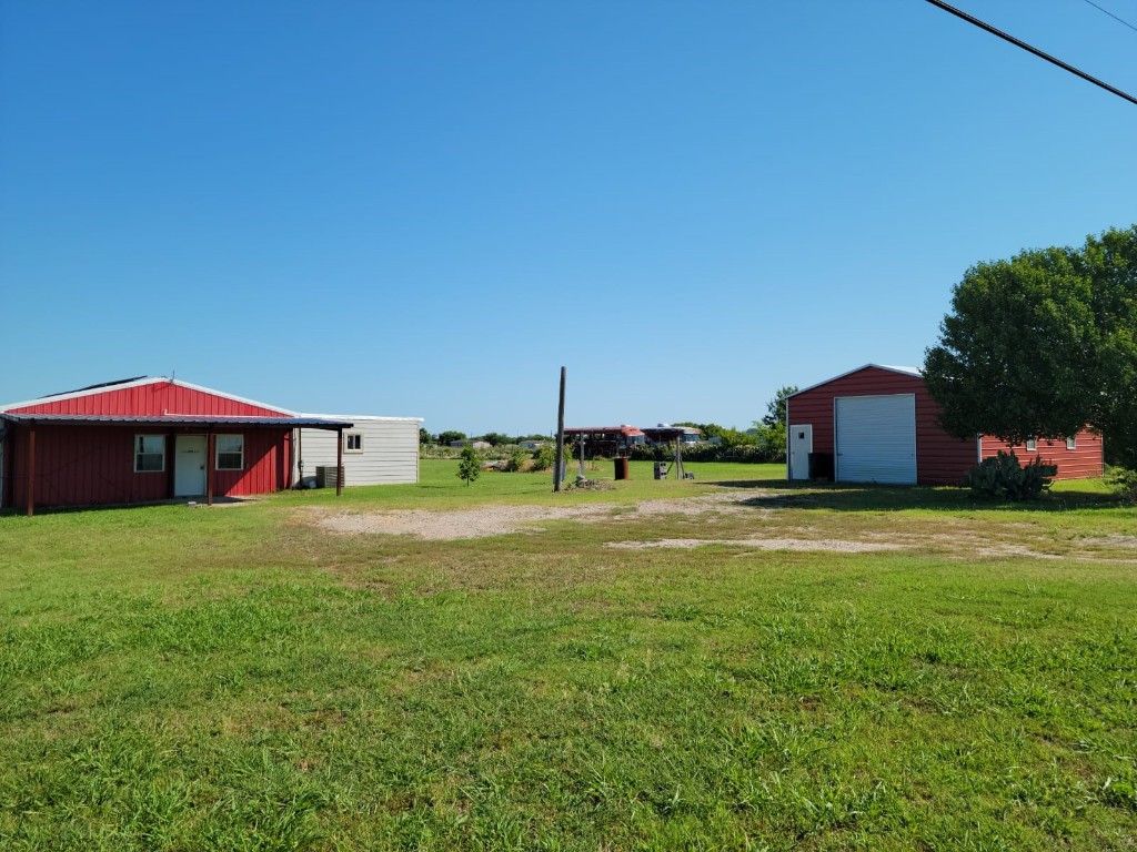 835 Hight Road Waxahachie TX 75167