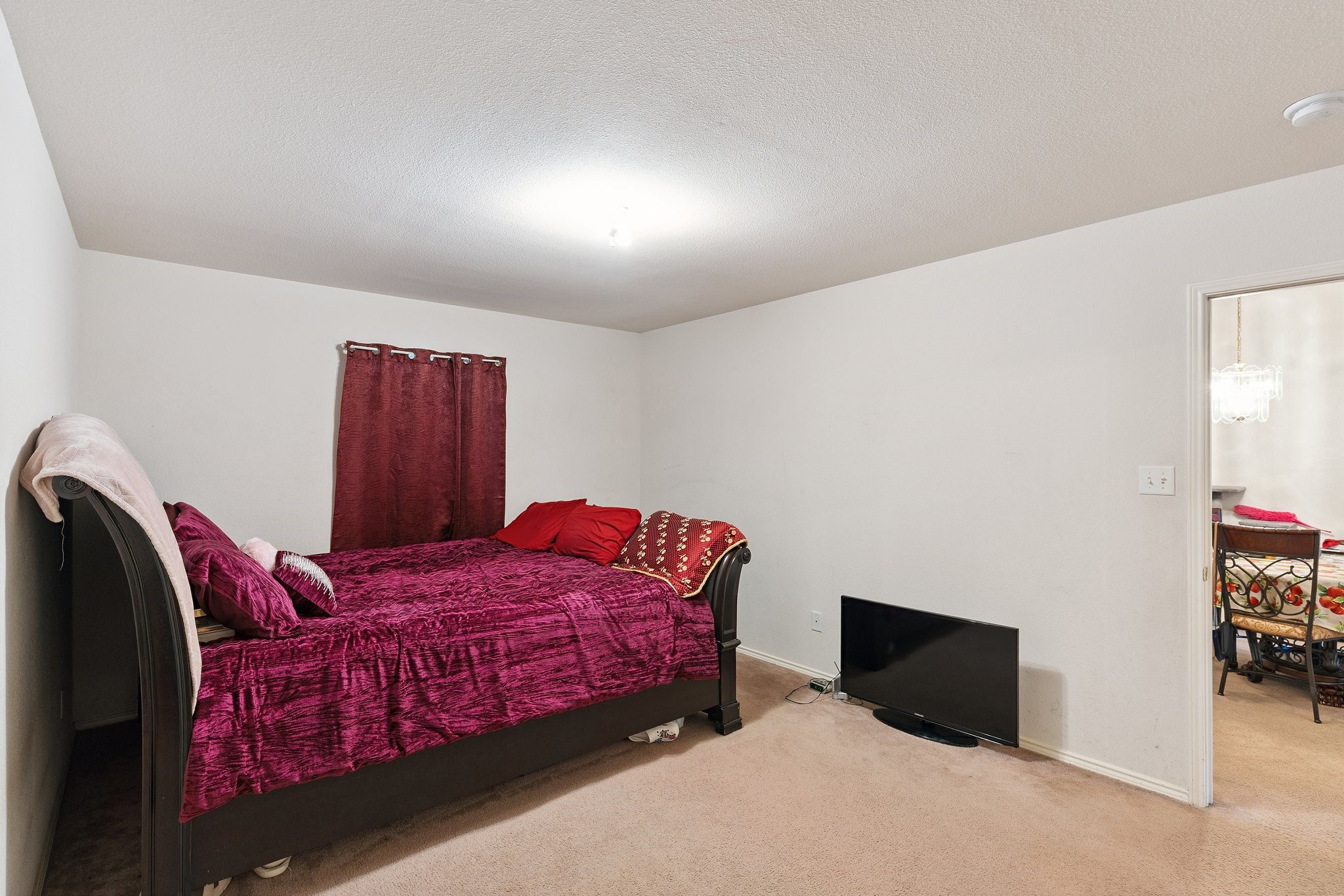 636 Yarrow Circle Dallas TX 75217