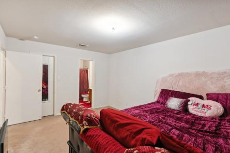 636 Yarrow Circle Dallas TX 75217