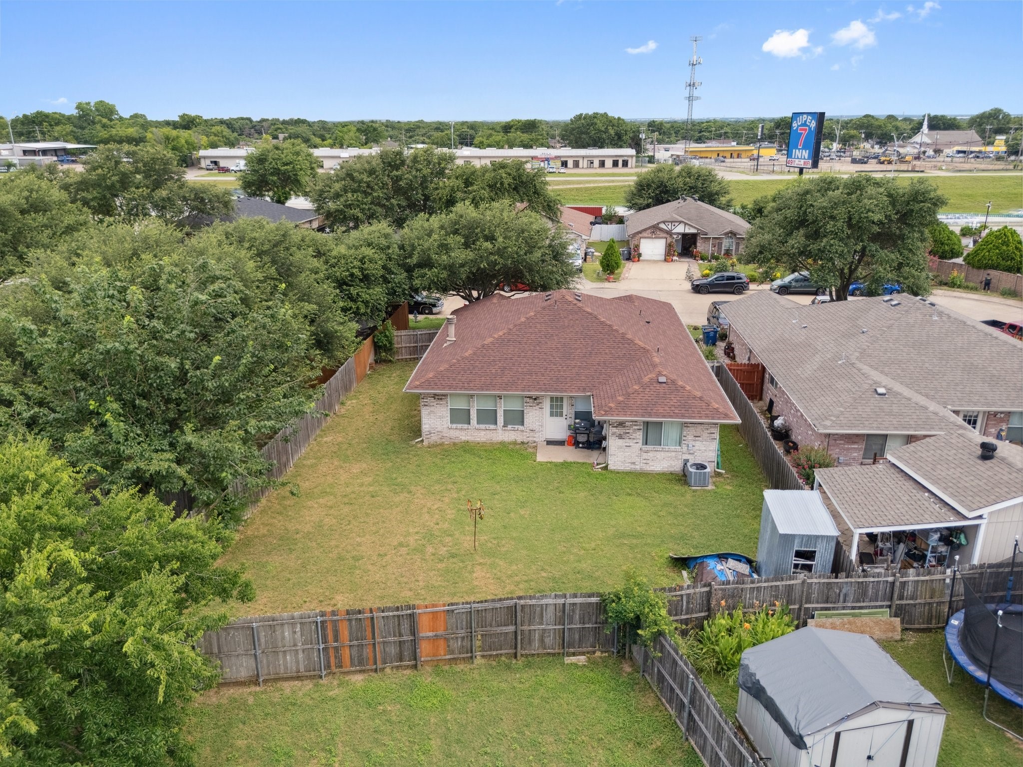 636 Yarrow Circle Dallas TX 75217