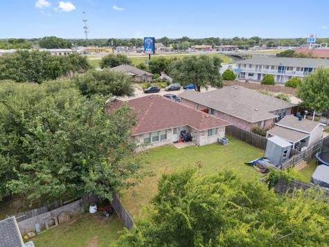 636 Yarrow Circle Dallas TX 75217