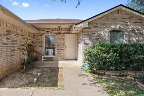 636 Yarrow Circle Dallas TX 75217