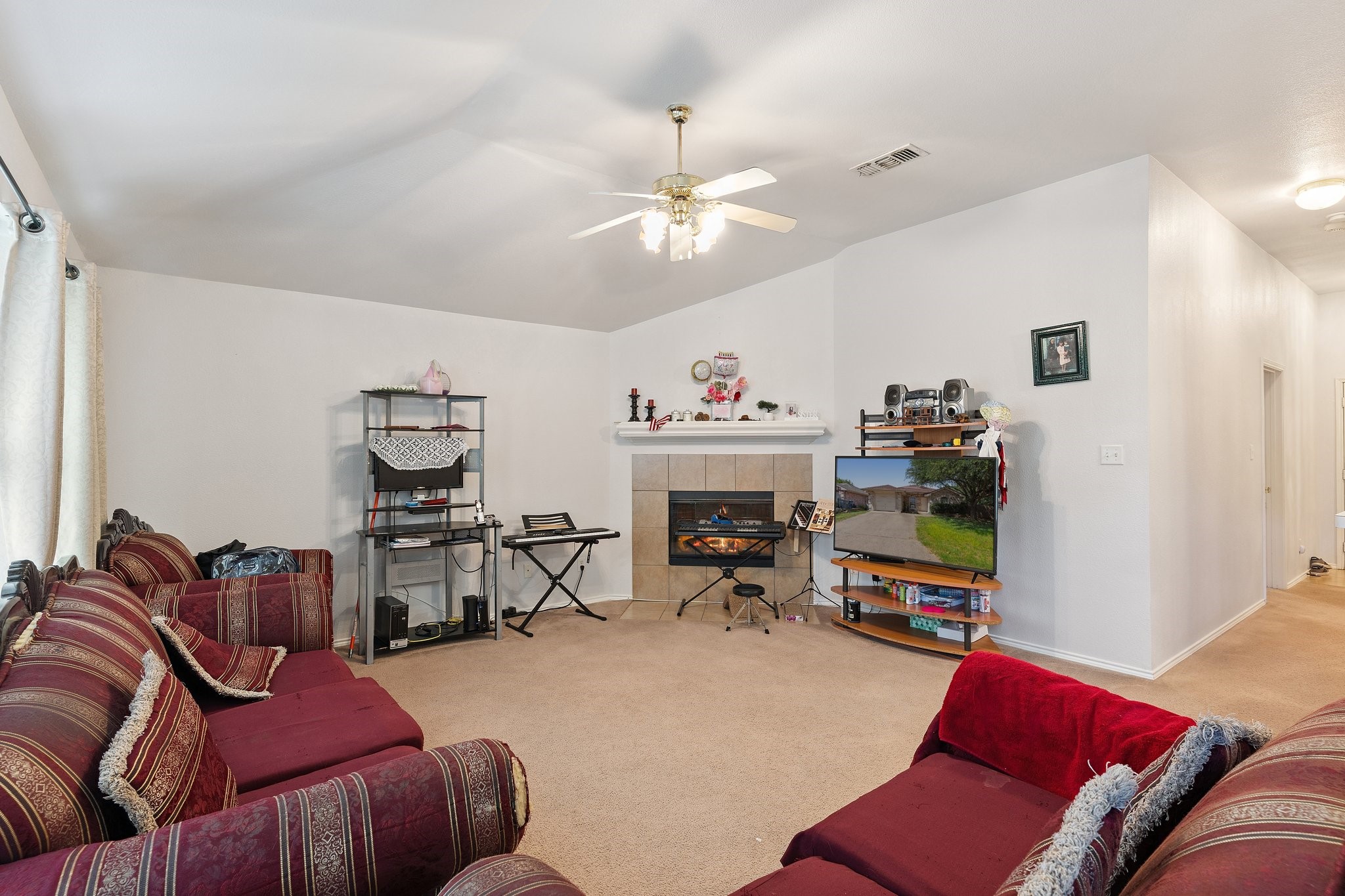 636 Yarrow Circle Dallas TX 75217