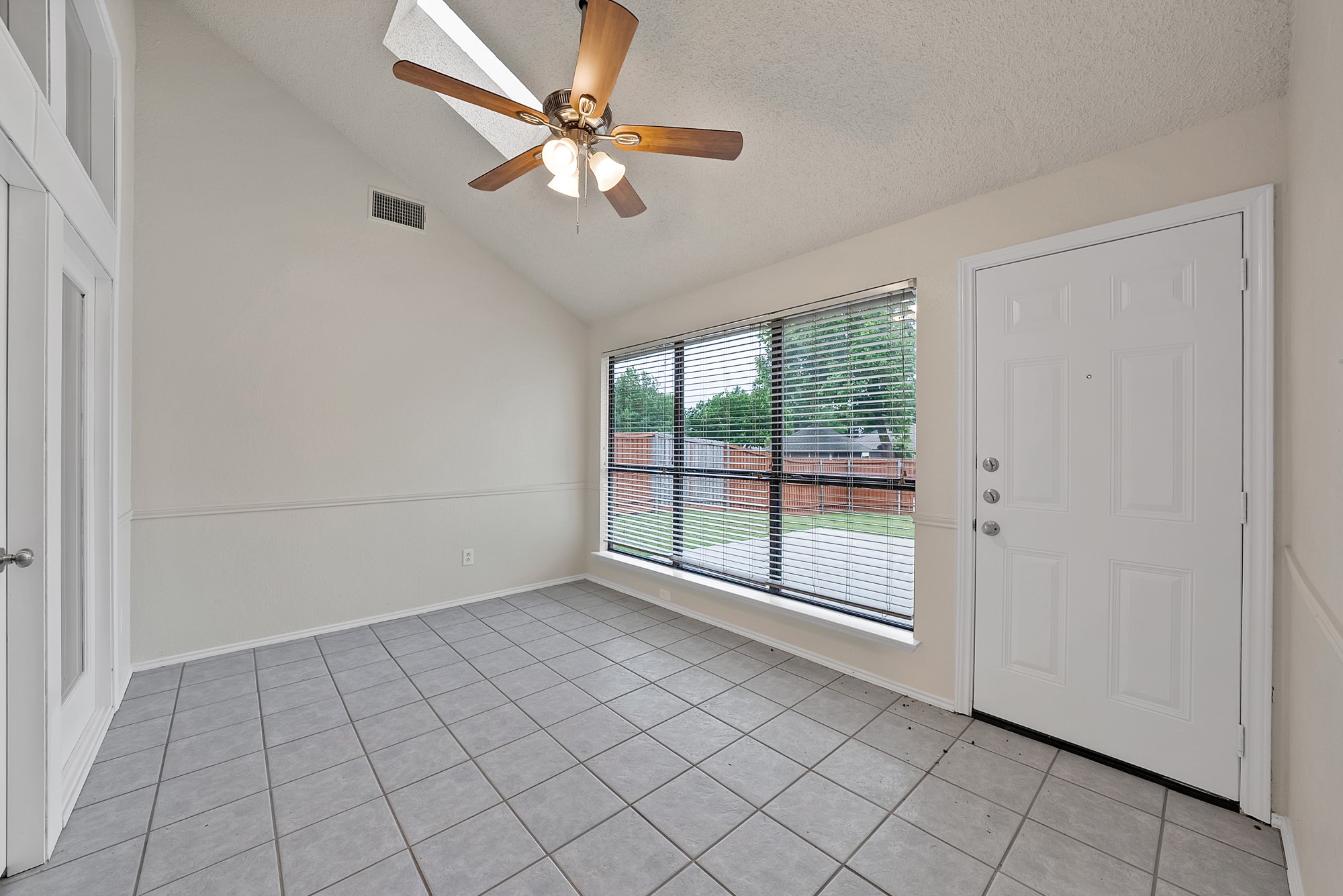 925 Creekview Drive Mesquite TX 75181