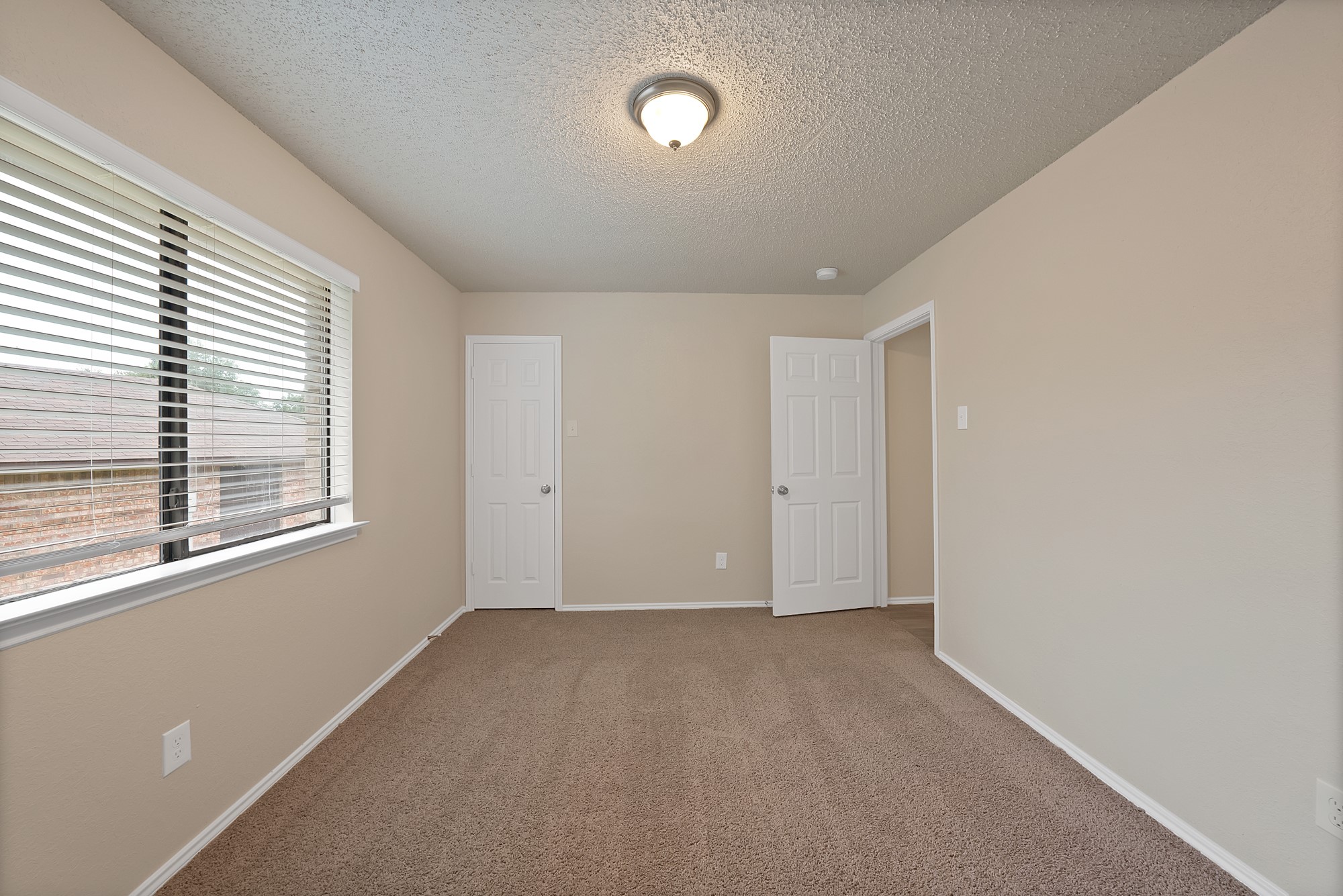 925 Creekview Drive Mesquite TX 75181