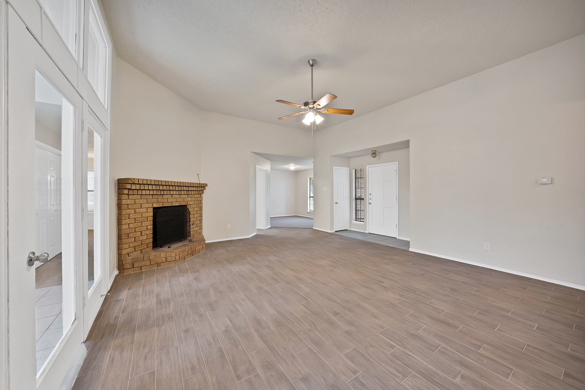 925 Creekview Drive Mesquite TX 75181