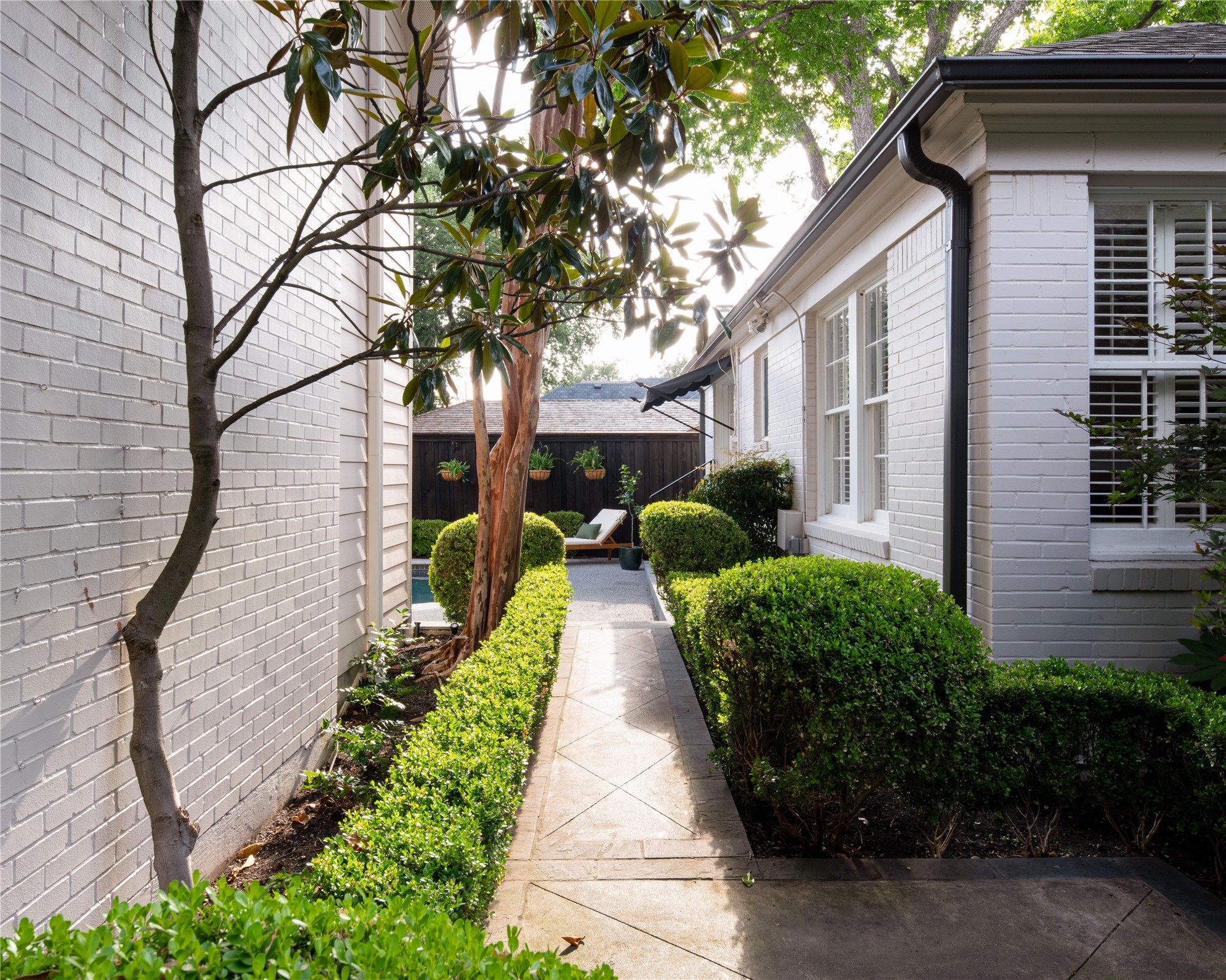 4623 S Versailles Avenue Highland Park TX 75209
