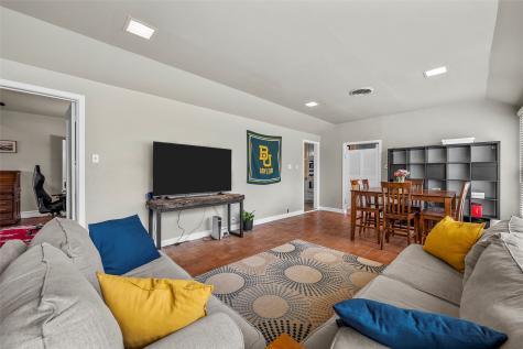 2326 Parrott Avenue Waco TX 76707