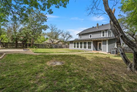 2326 Parrott Avenue Waco TX 76707