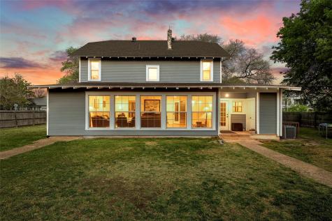 2326 Parrott Avenue Waco TX 76707