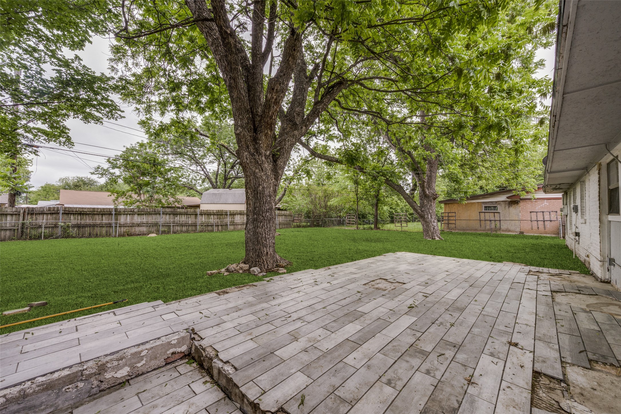 1901 Proctor Drive Grand Prairie TX 75051