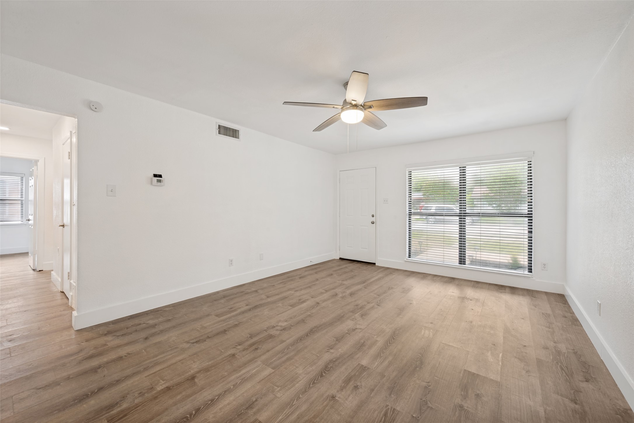 1901 Proctor Drive Grand Prairie TX 75051