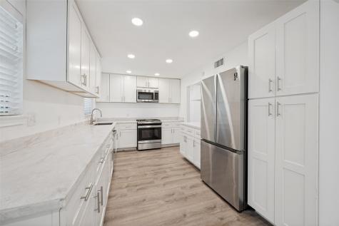 1901 Proctor Drive Grand Prairie TX 75051