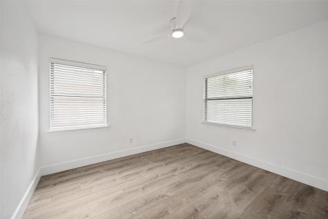 1901 Proctor Drive Grand Prairie TX 75051
