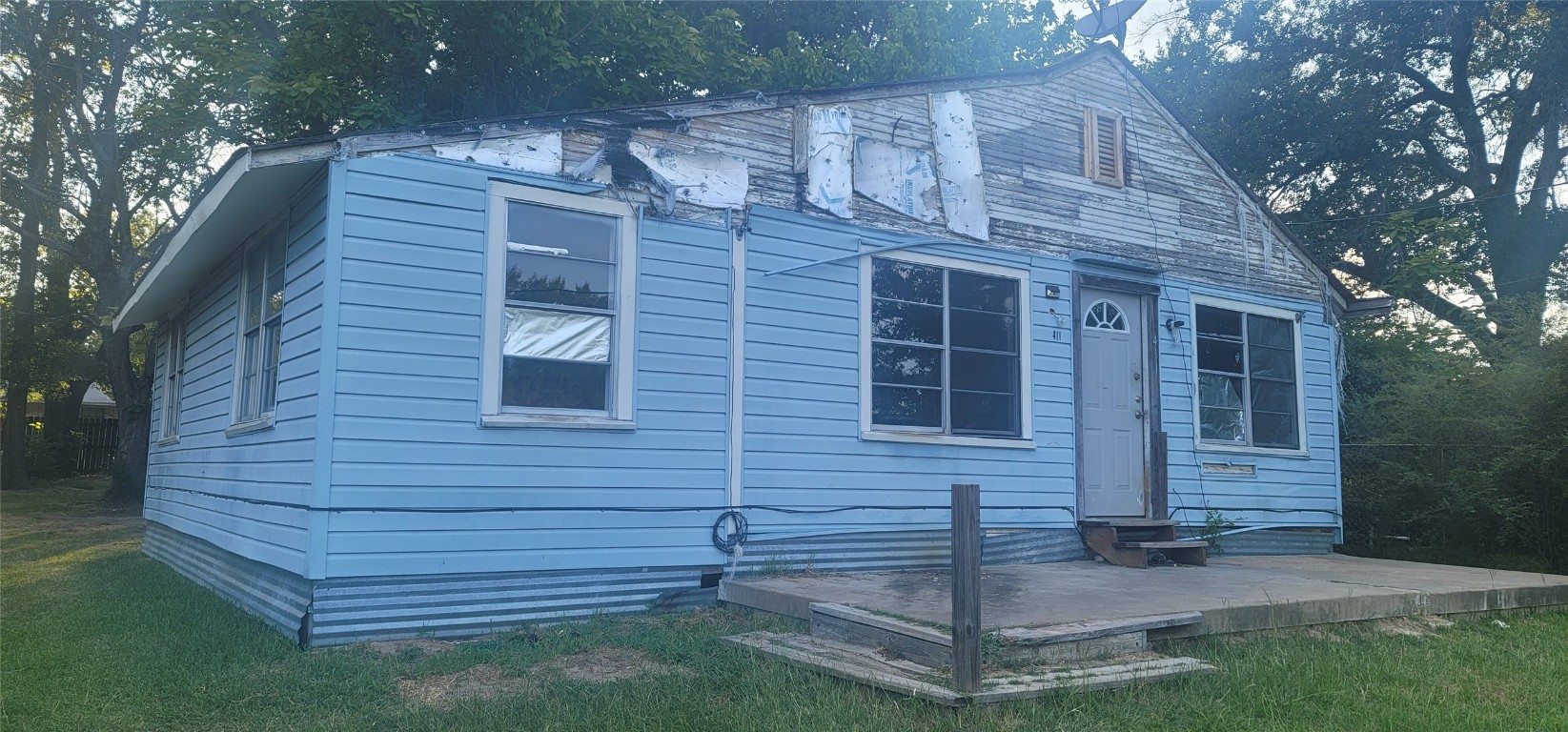 411 N Richardson Street Grand Saline TX 75140