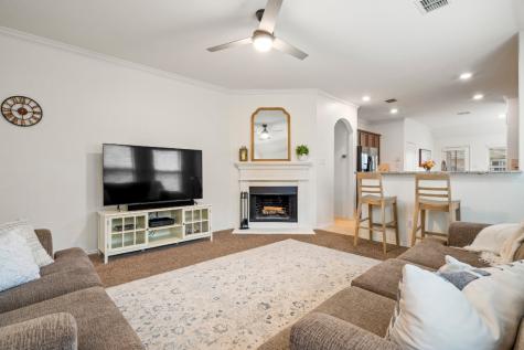 504 Pawnee Street Aubrey TX 76227