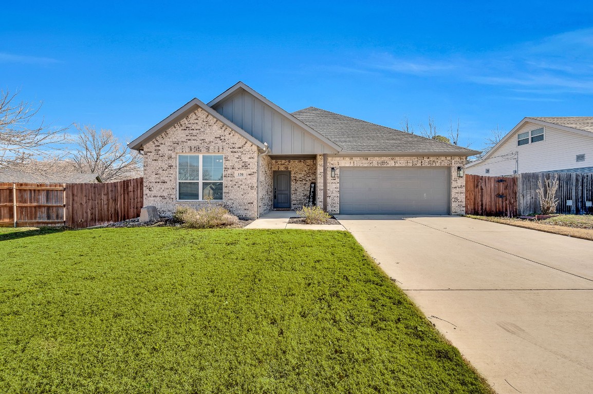 120 N Willow Street Mansfield TX 76063