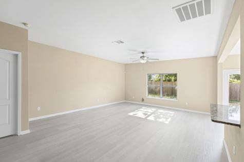 1516 Kinglet Street Desoto TX 75115