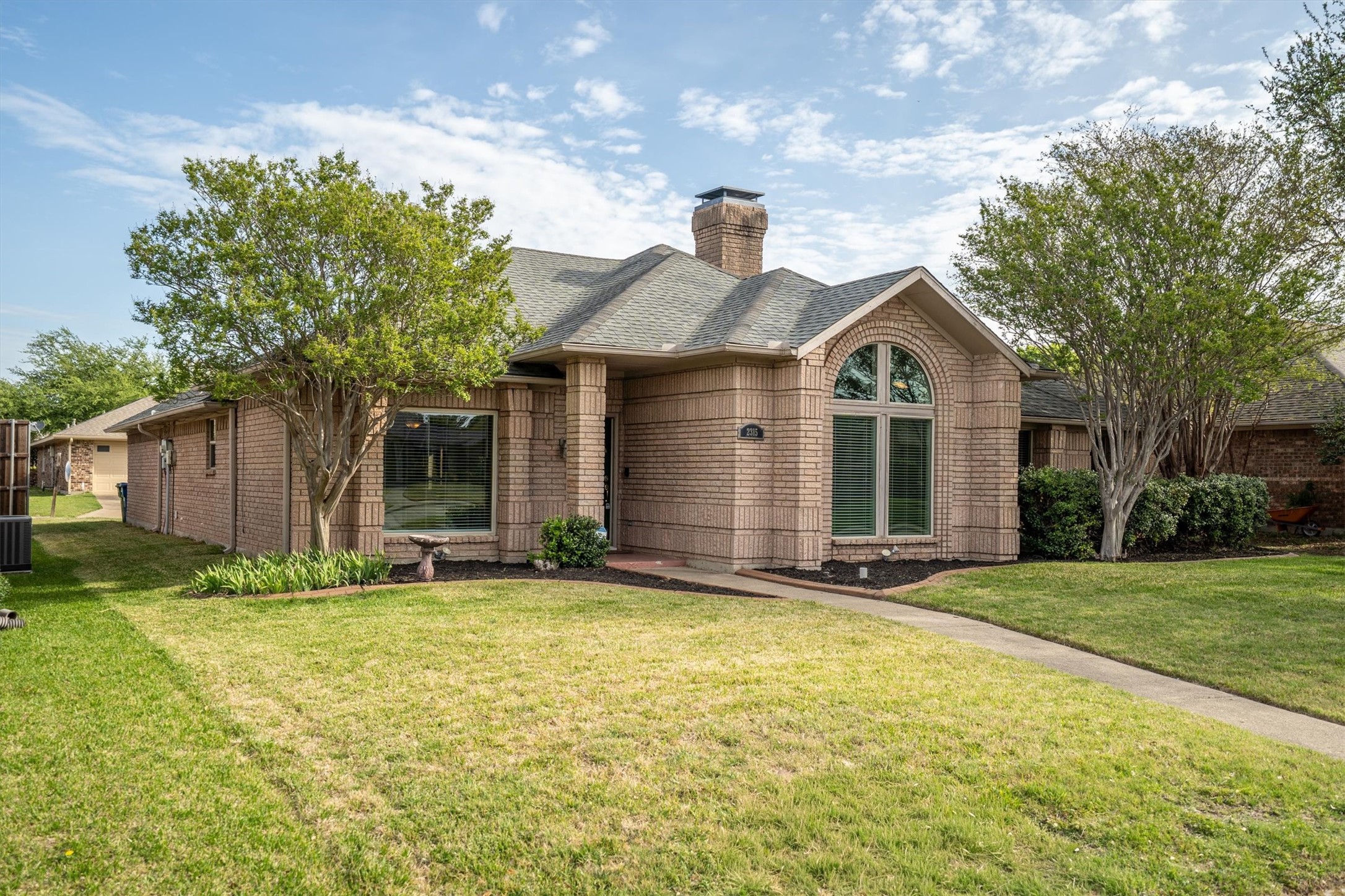 2315 Stone Glen Lane Carrollton TX 75007