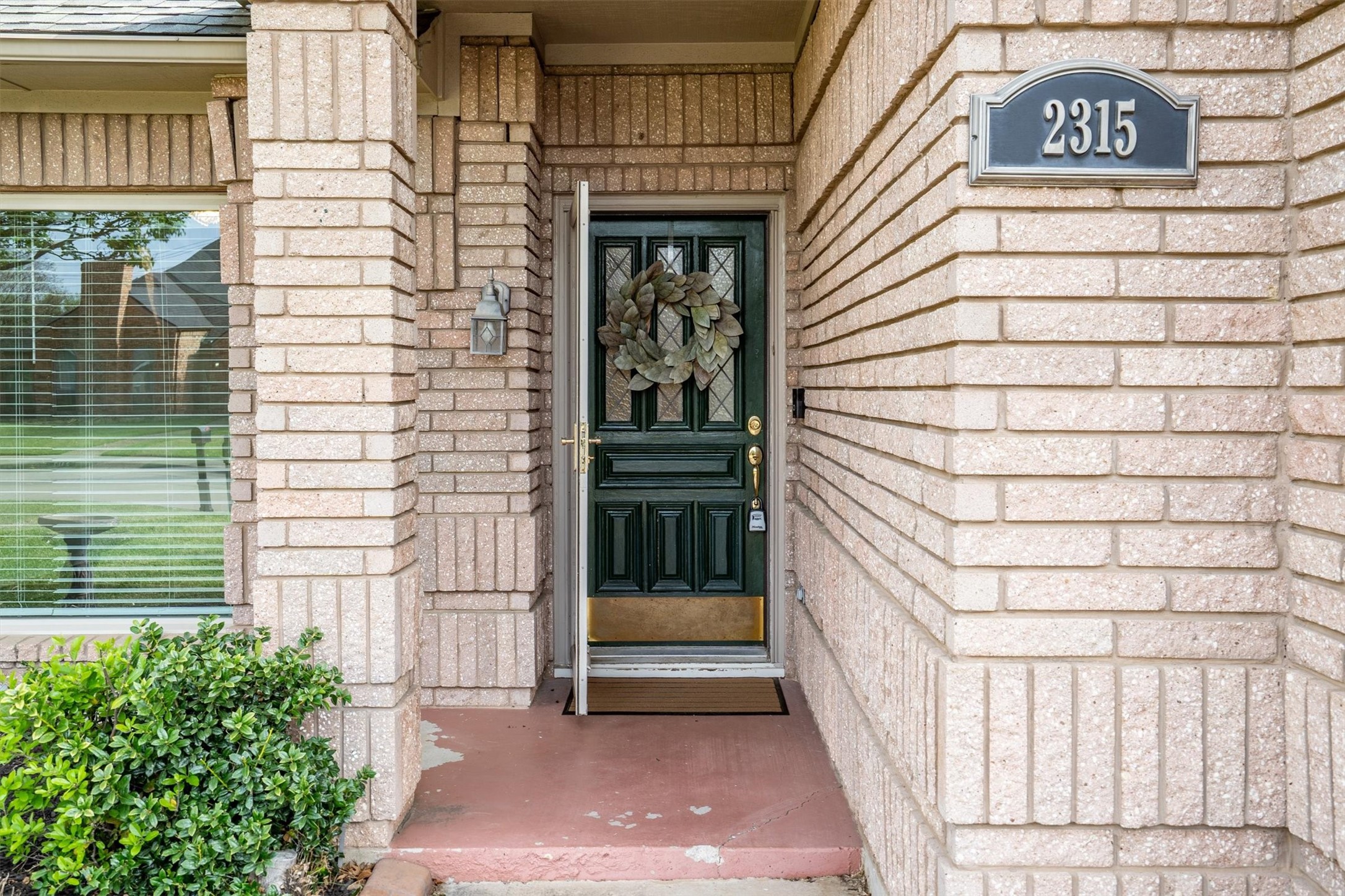2315 Stone Glen Lane Carrollton TX 75007