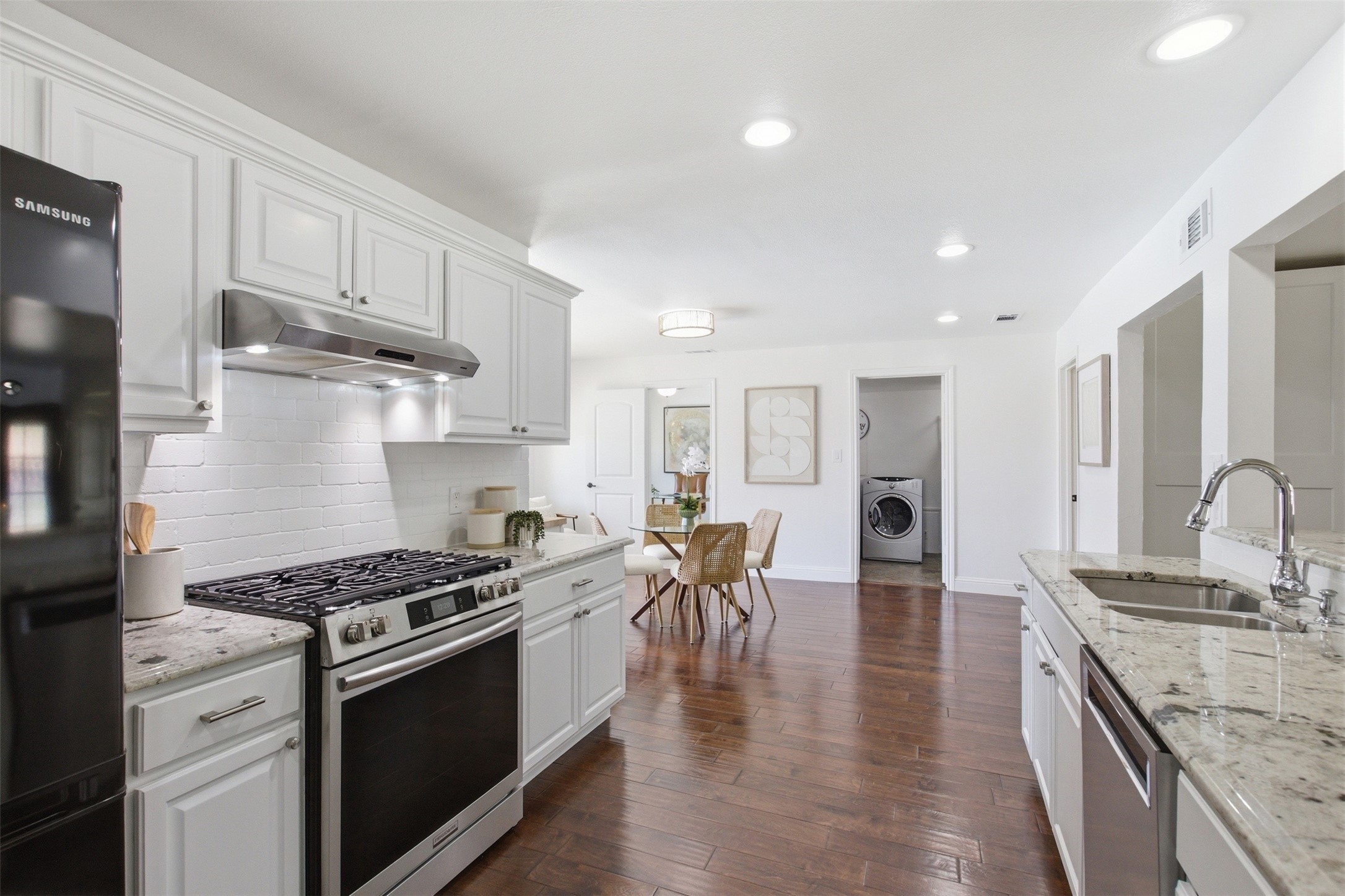 3140 Colchester Drive Farmers Branch TX 75234