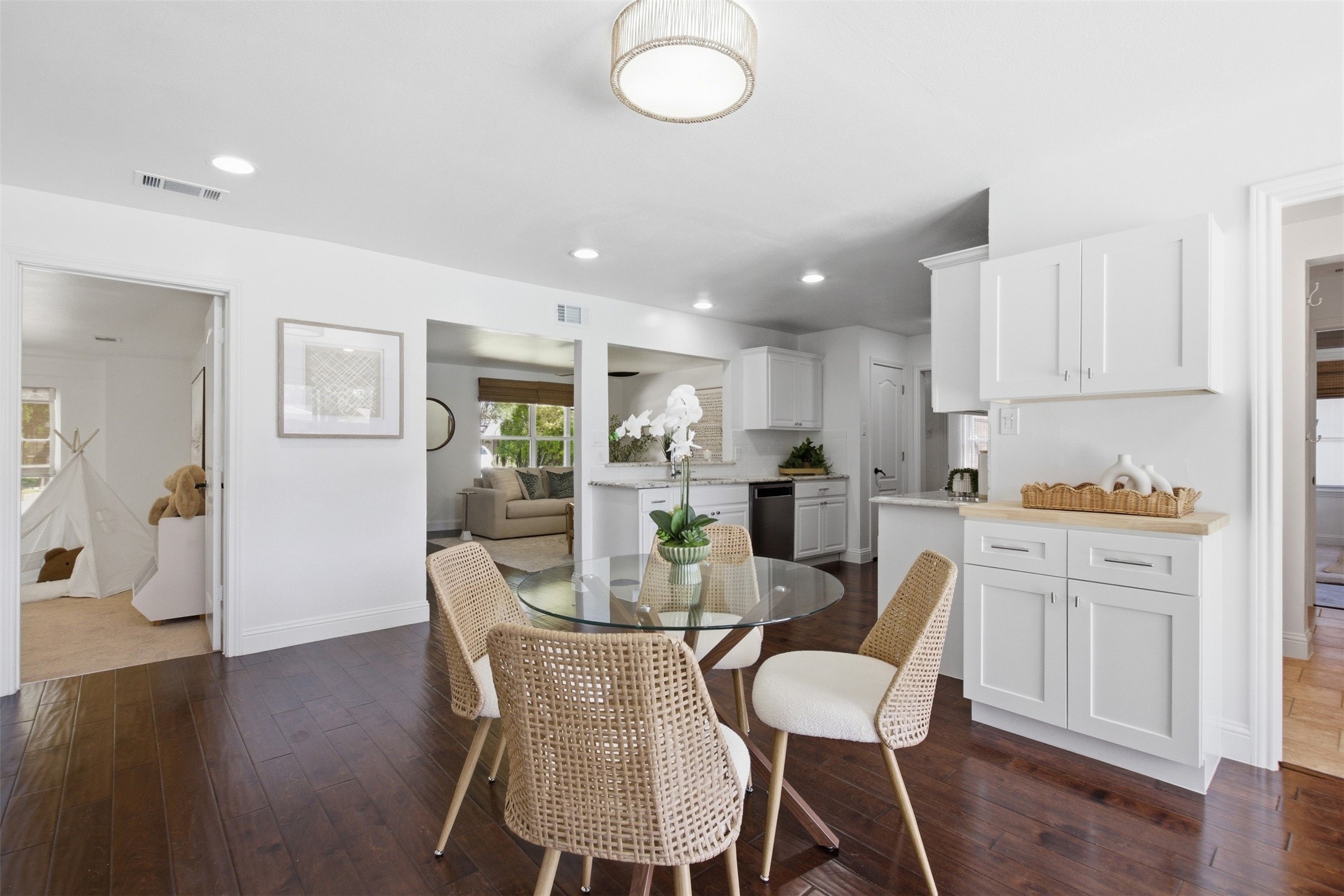 3140 Colchester Drive Farmers Branch TX 75234