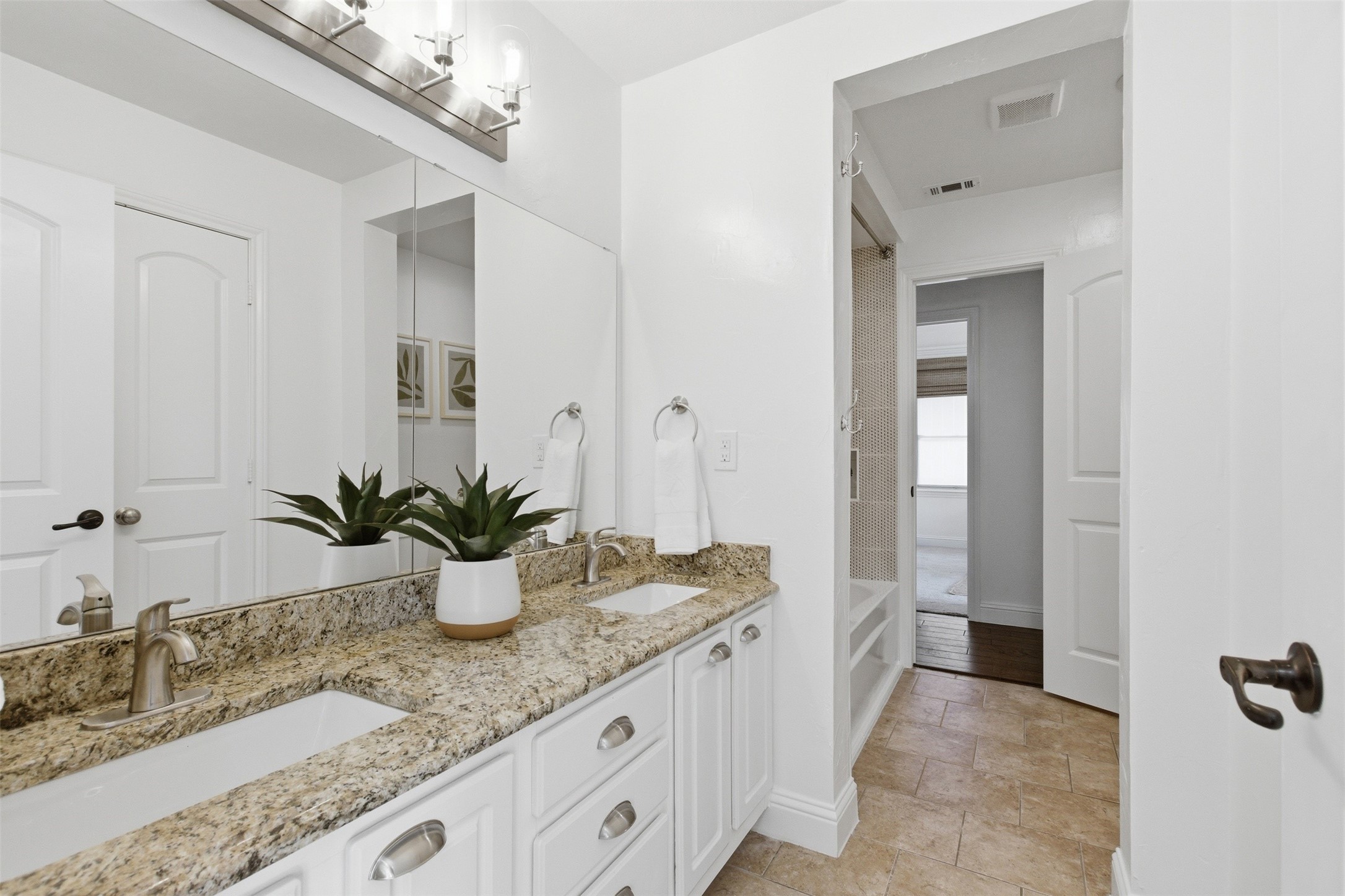 3140 Colchester Drive Farmers Branch TX 75234