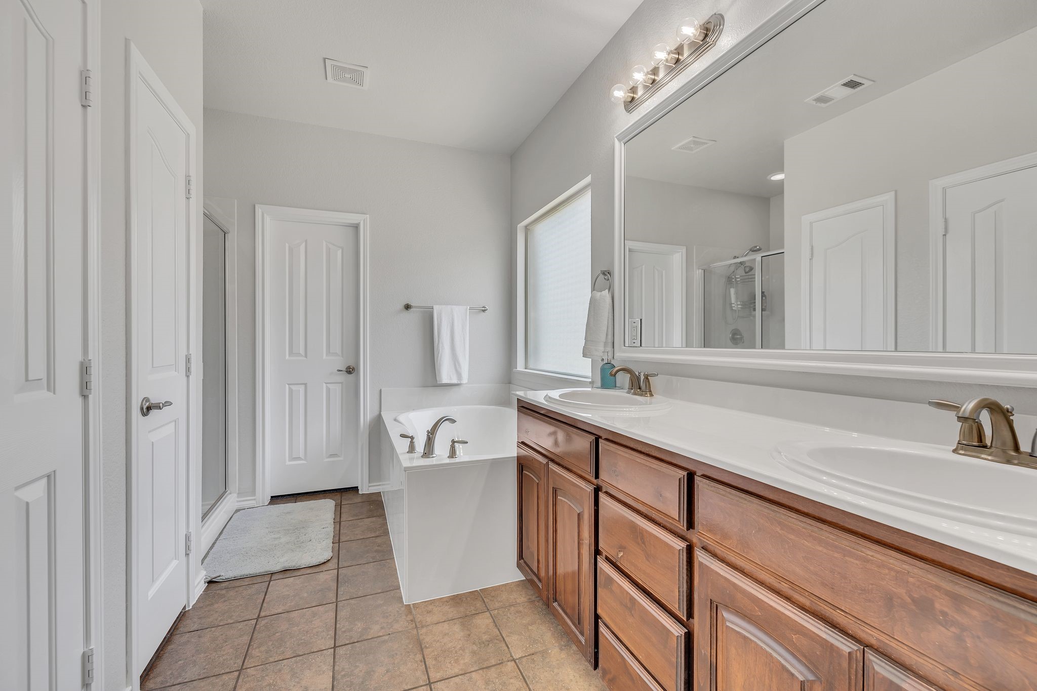 10901 Irish Glen Trail Fort Worth TX 76052