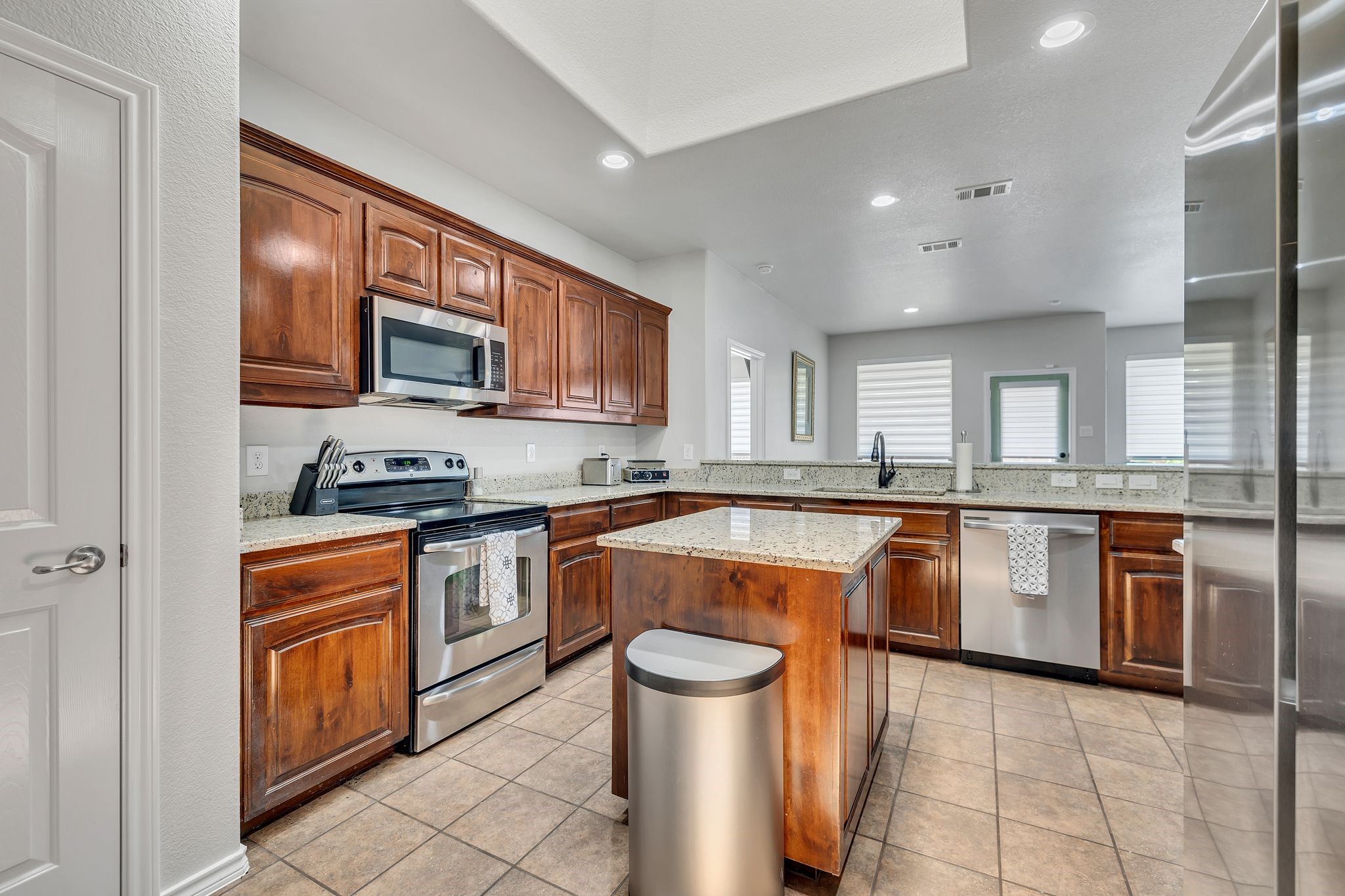 10901 Irish Glen Trail Fort Worth TX 76052