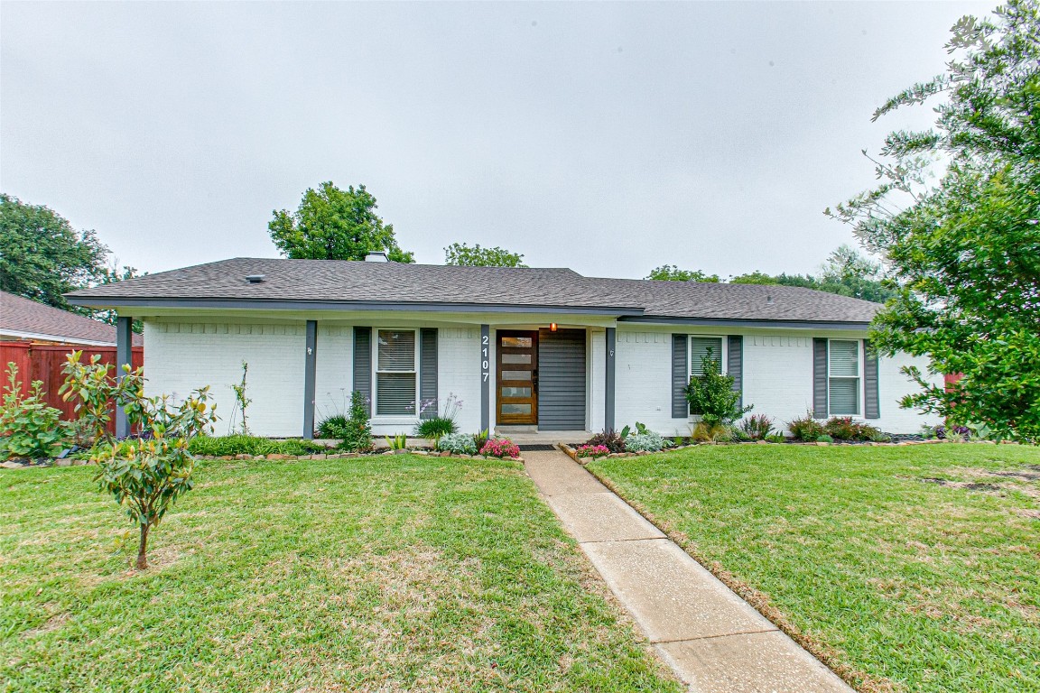 2107 Drake Drive Richardson TX 75081