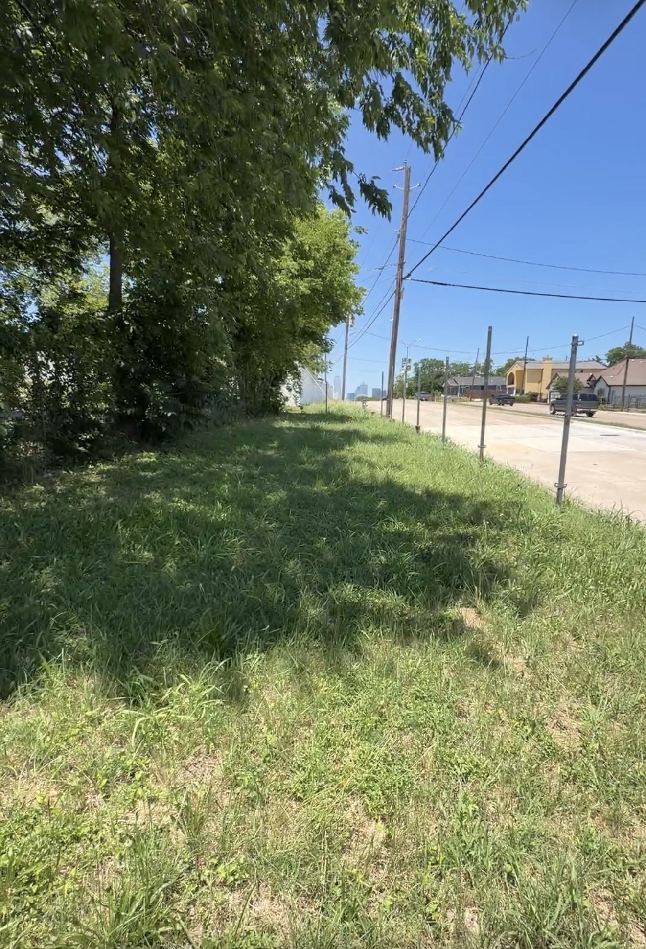 1535 Padgitt Avenue Dallas TX 75203