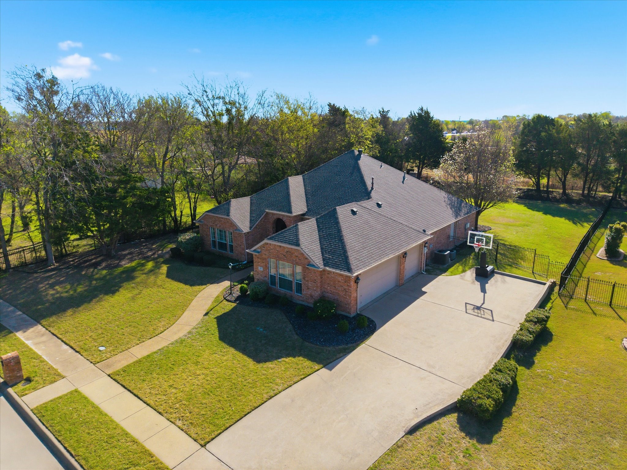 200 Stanford Court Heath TX 75032