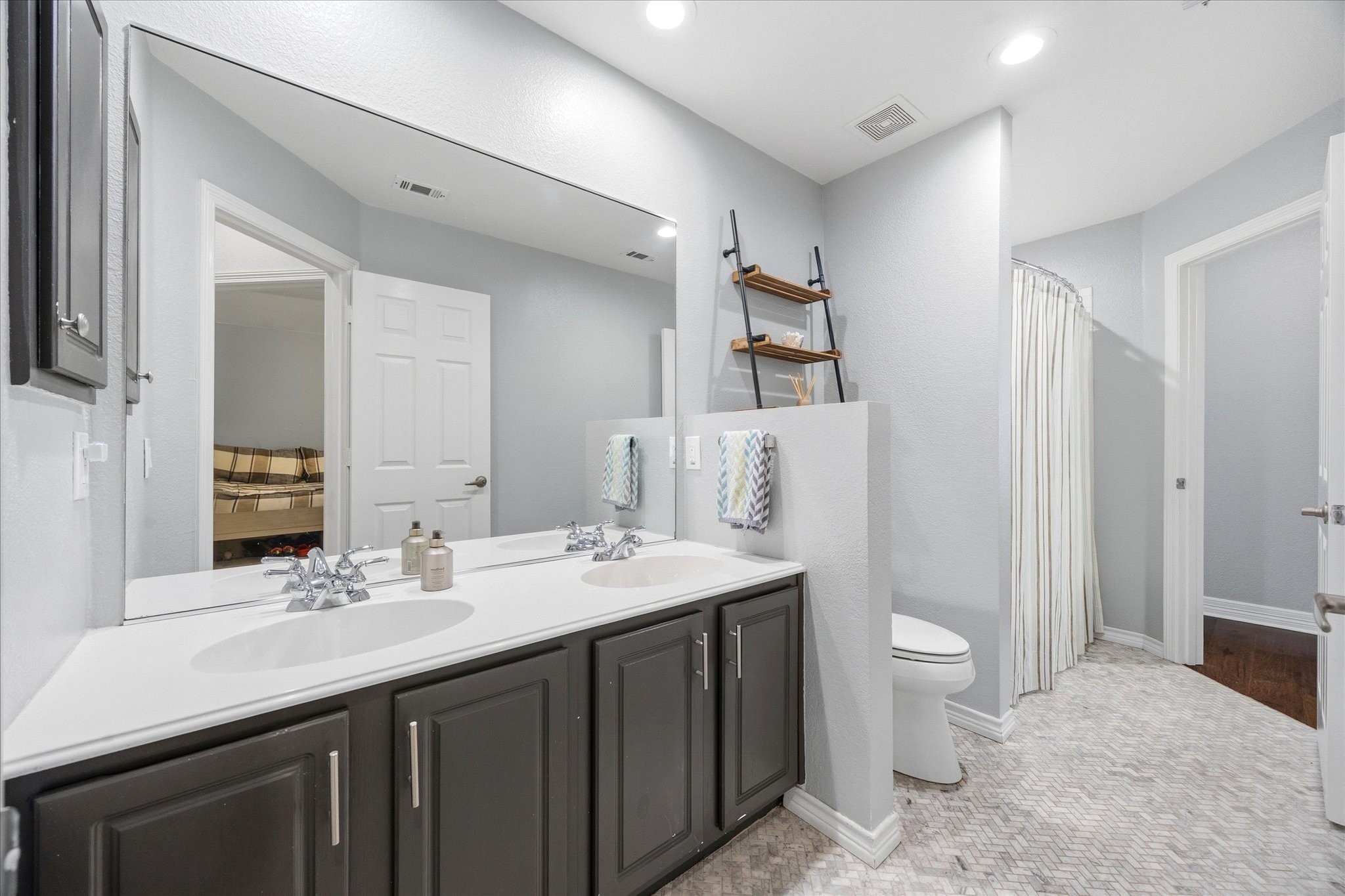 200 Stanford Court Heath TX 75032