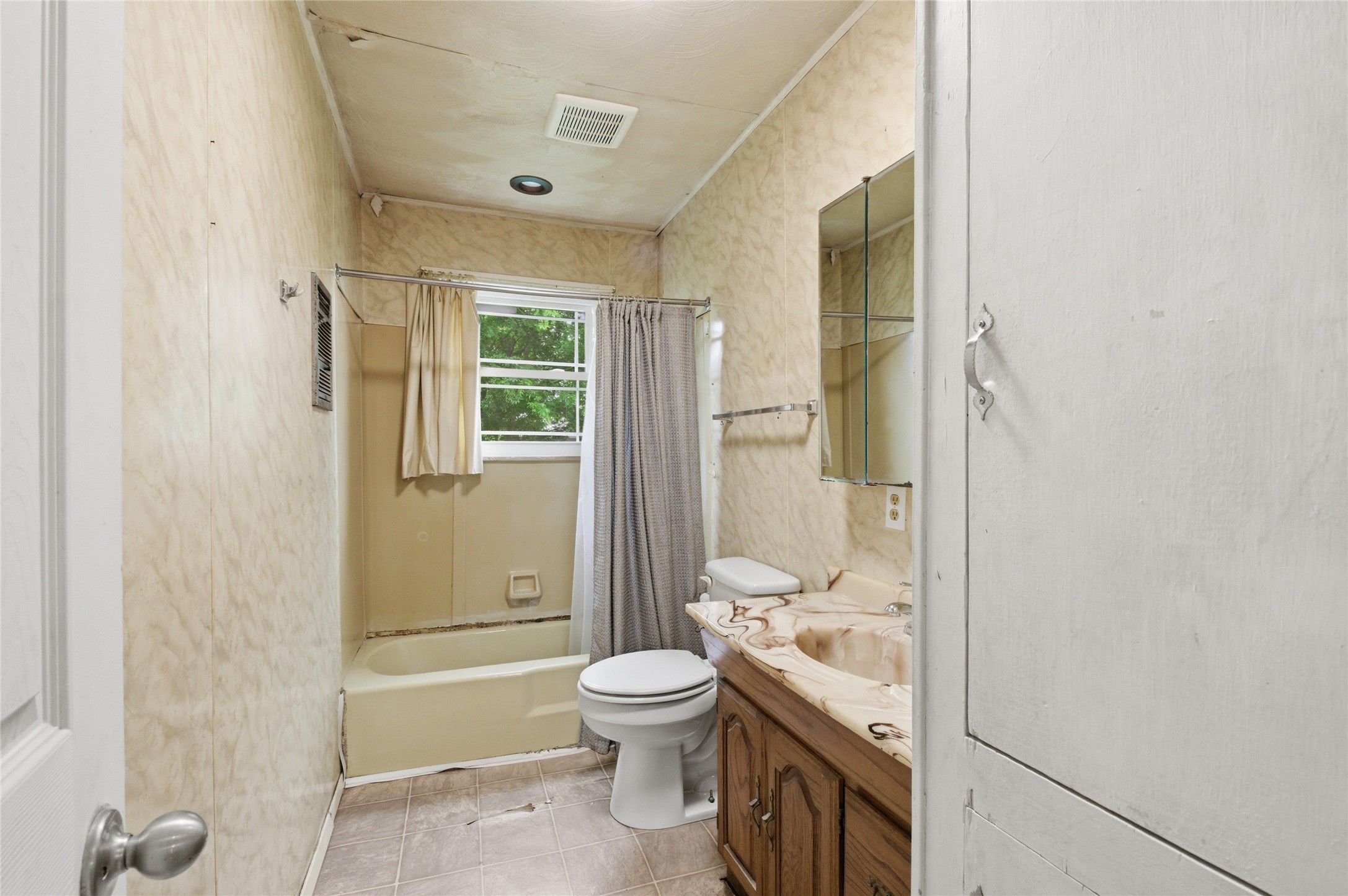 723 Clements Avenue Van Alstyne TX 75495