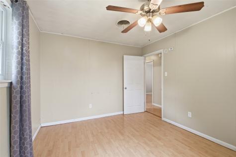 723 Clements Avenue Van Alstyne TX 75495