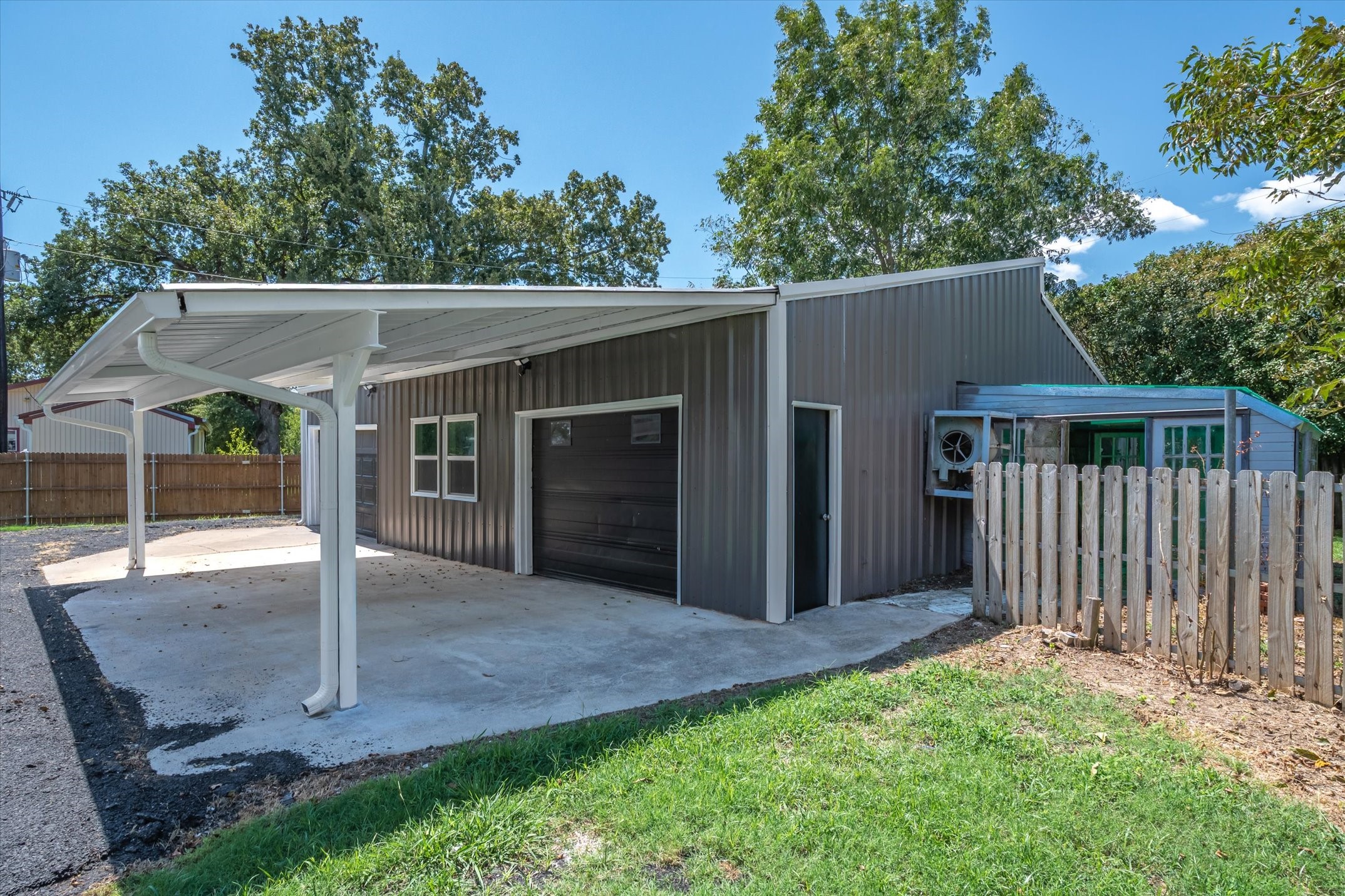 362 Old Mill Lane East Tawakoni TX 75472