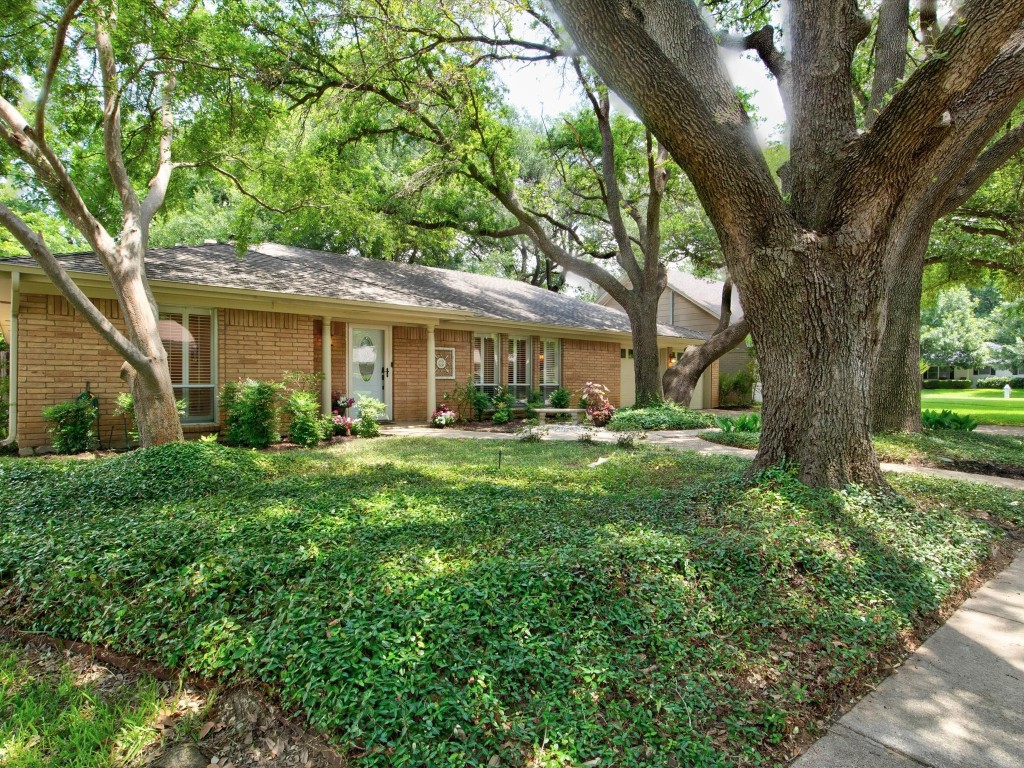 2103 Juanita Drive Arlington TX 76013