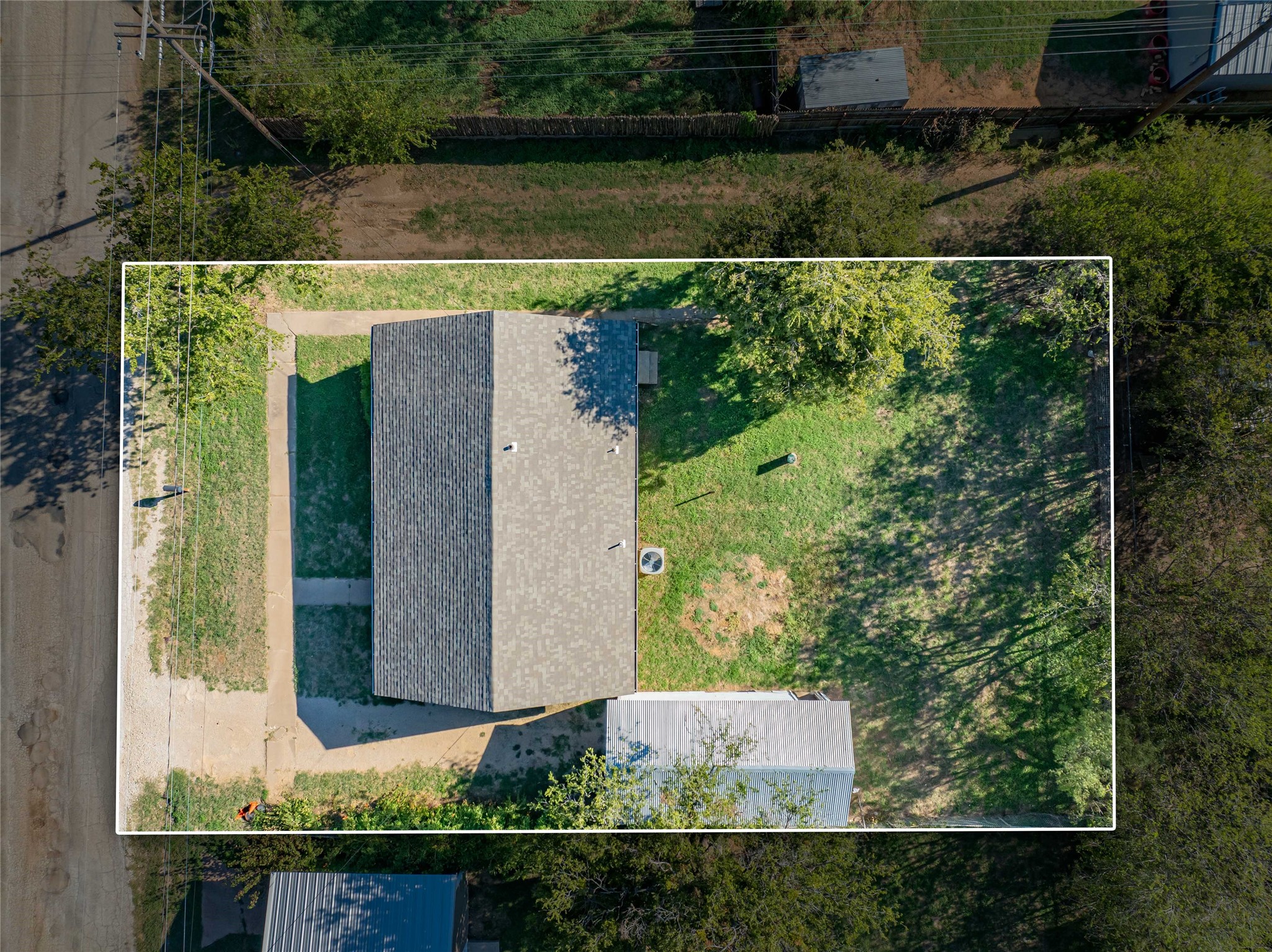 304 N Geneva Street Breckenridge TX 76424