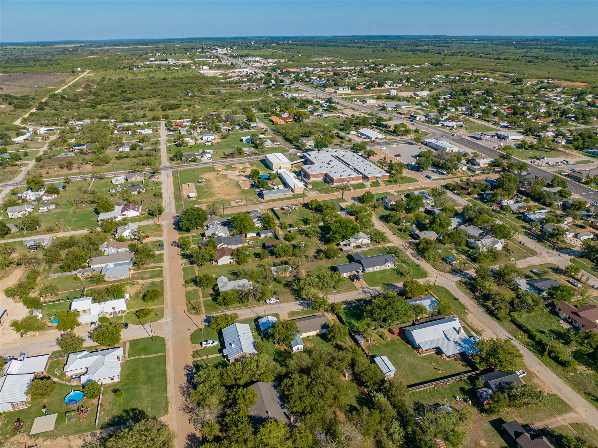 304 N Geneva Street Breckenridge TX 76424