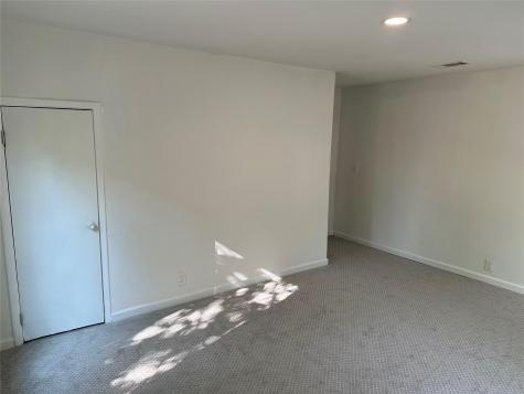 909 Jerry Mashek Drive West TX 76691