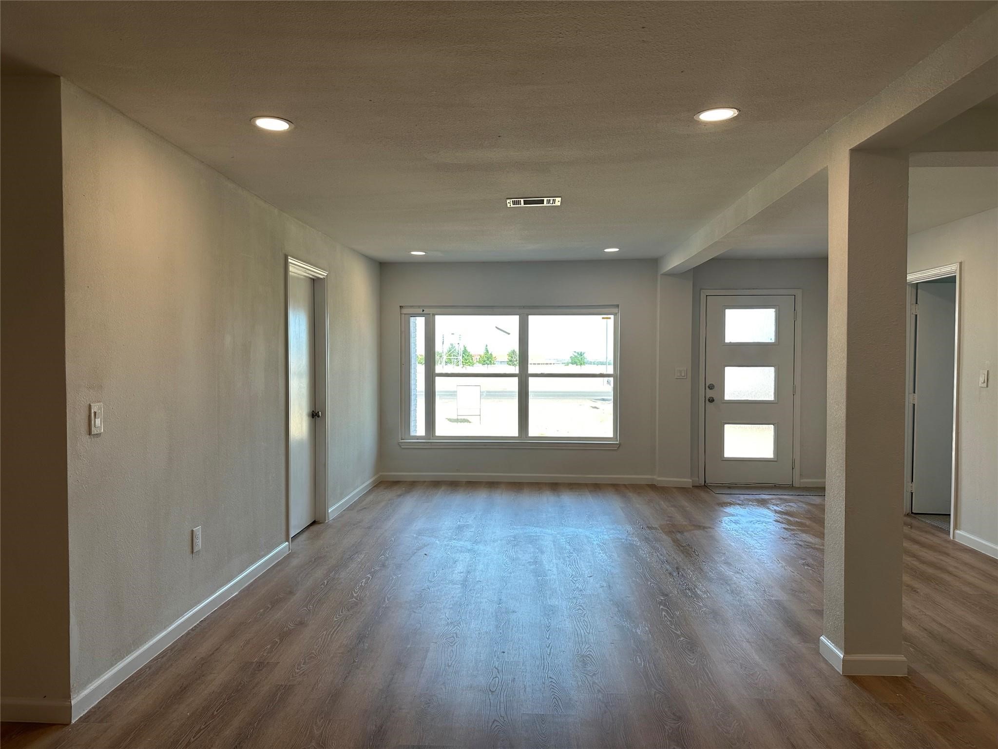 909 Jerry Mashek Drive West TX 76691