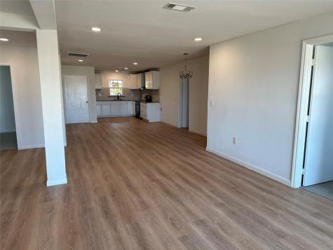 909 Jerry Mashek Drive West TX 76691