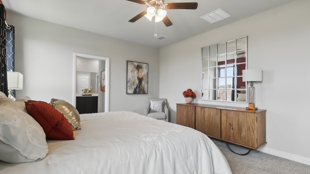 1911 Cherokee Lane Cleburne TX 76033