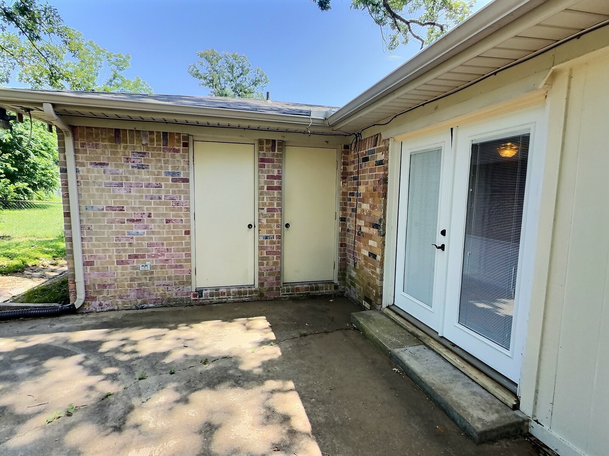 111 Doris Drive Denison TX 75021