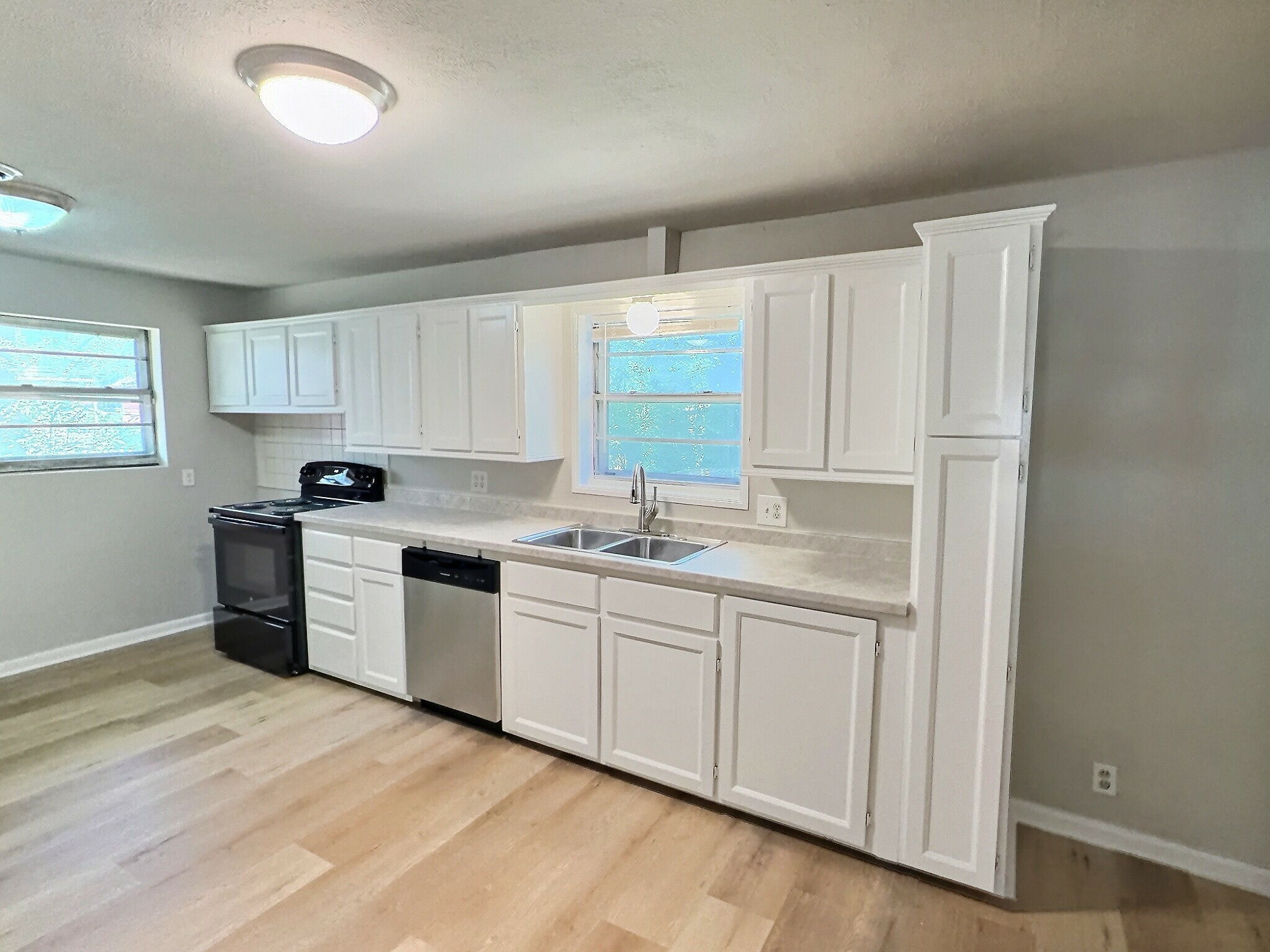 111 Doris Drive Denison TX 75021