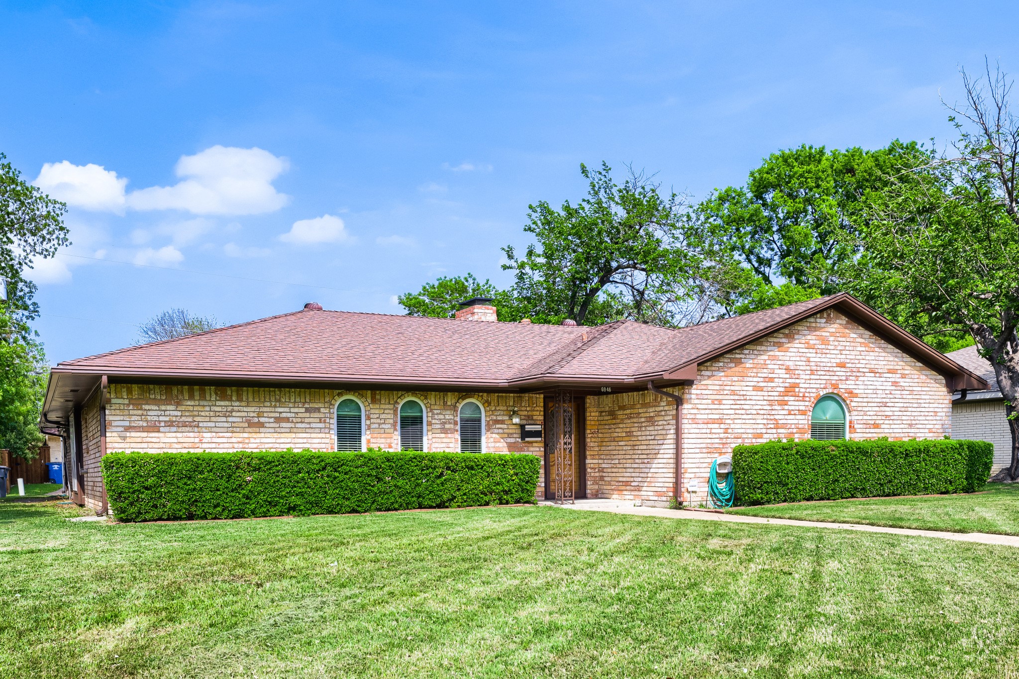 6946 Hunnicut Place Dallas TX 75227