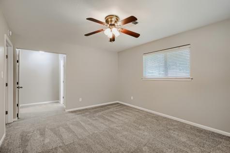 6946 Hunnicut Place Dallas TX 75227