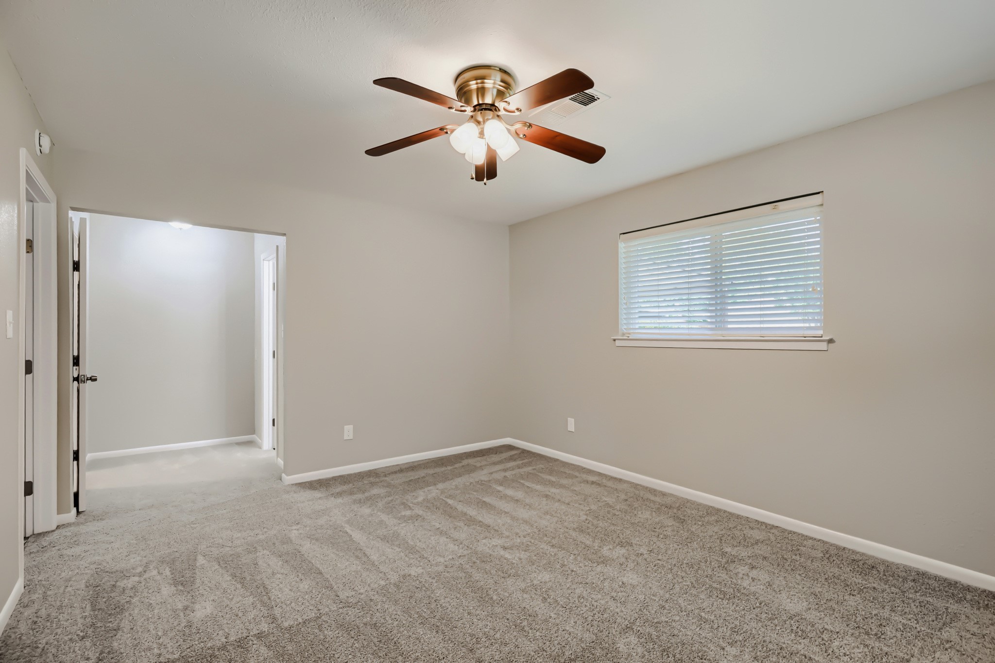 6946 Hunnicut Place Dallas TX 75227