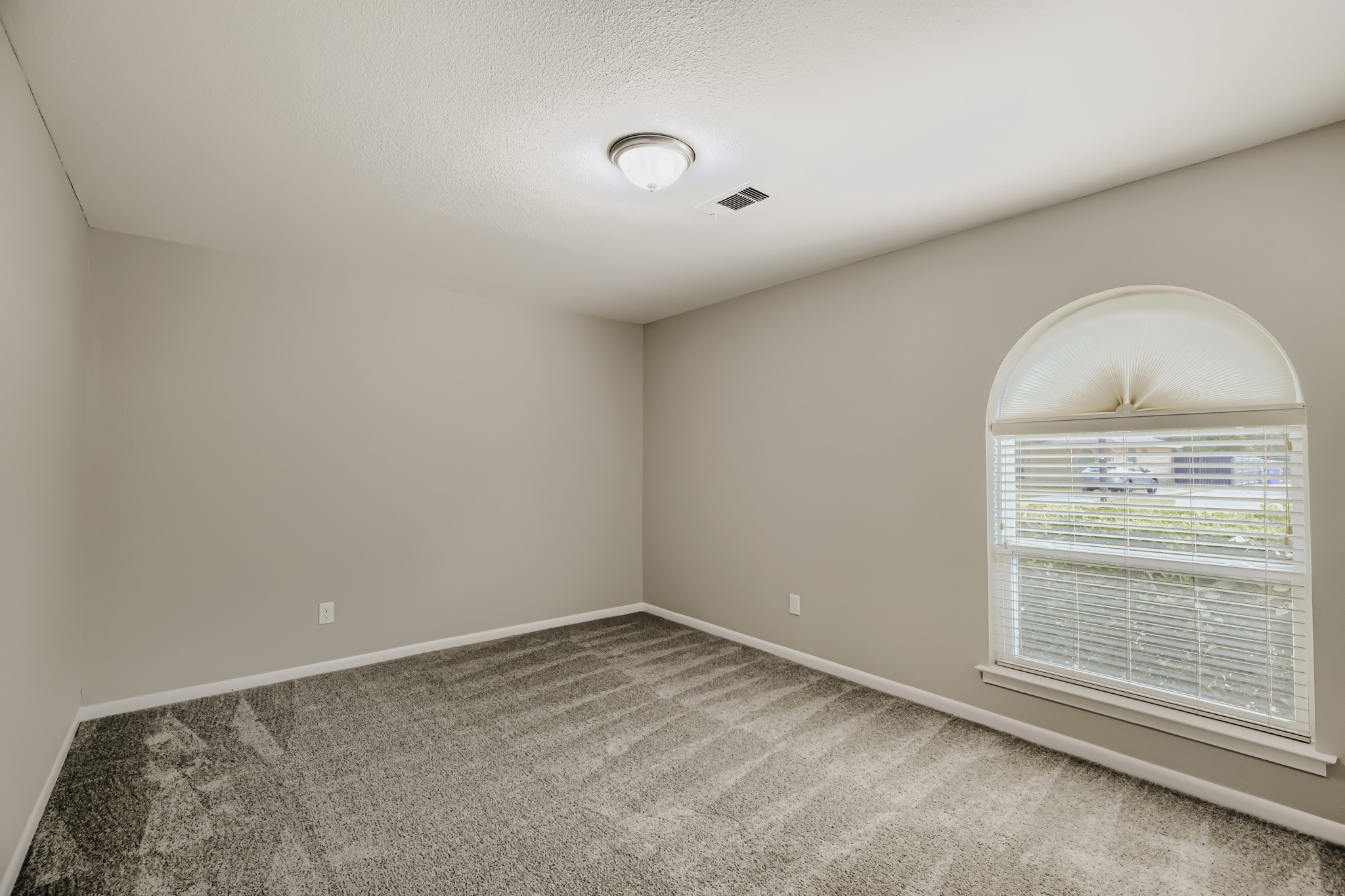 6946 Hunnicut Place Dallas TX 75227