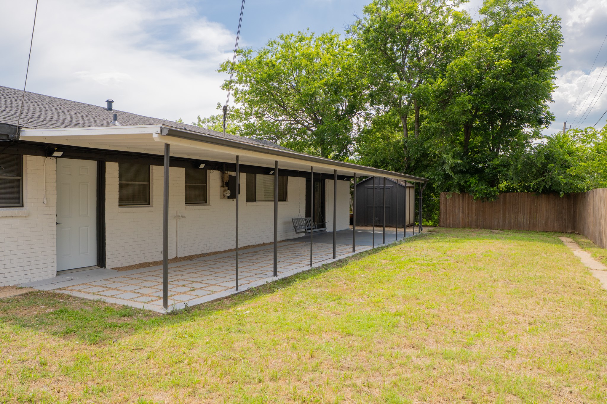 228 Hallbrook Drive Fort Worth TX 76134